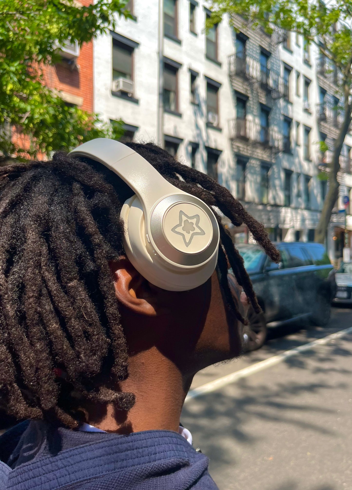 CREAM STAR HEADPHONES