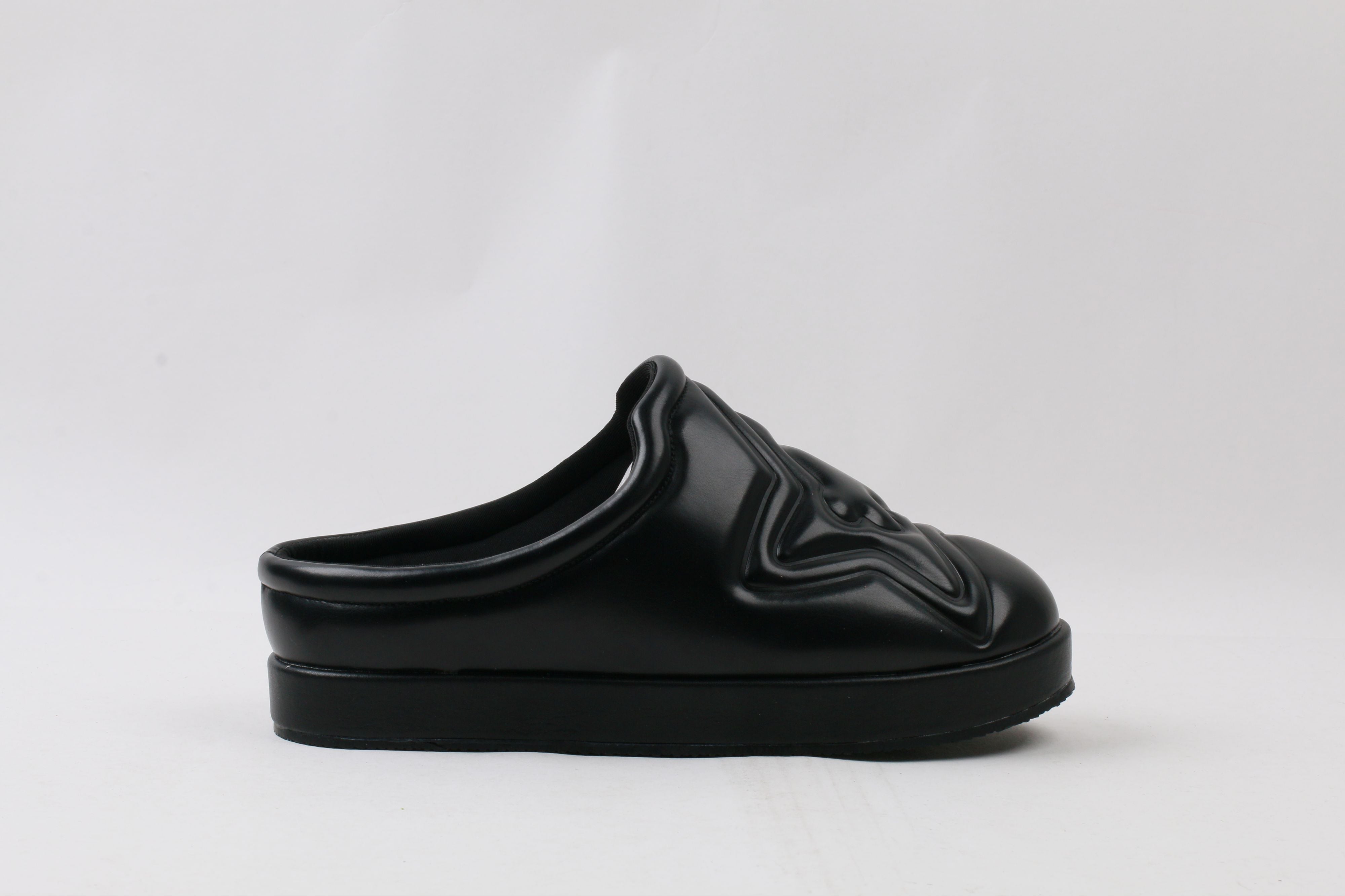 MULE SLIPPERS
