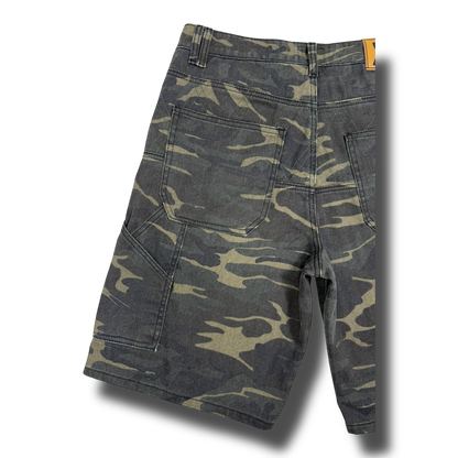 CAMO DROP SHORTS