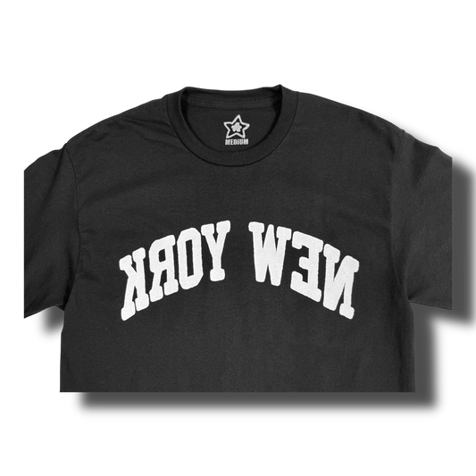 BACKWARDS NEW YORK TEE BLACK