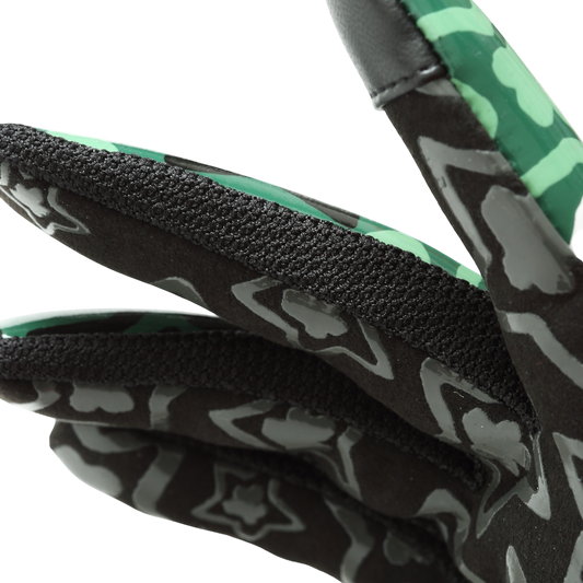 GREEN STAR GLOVES