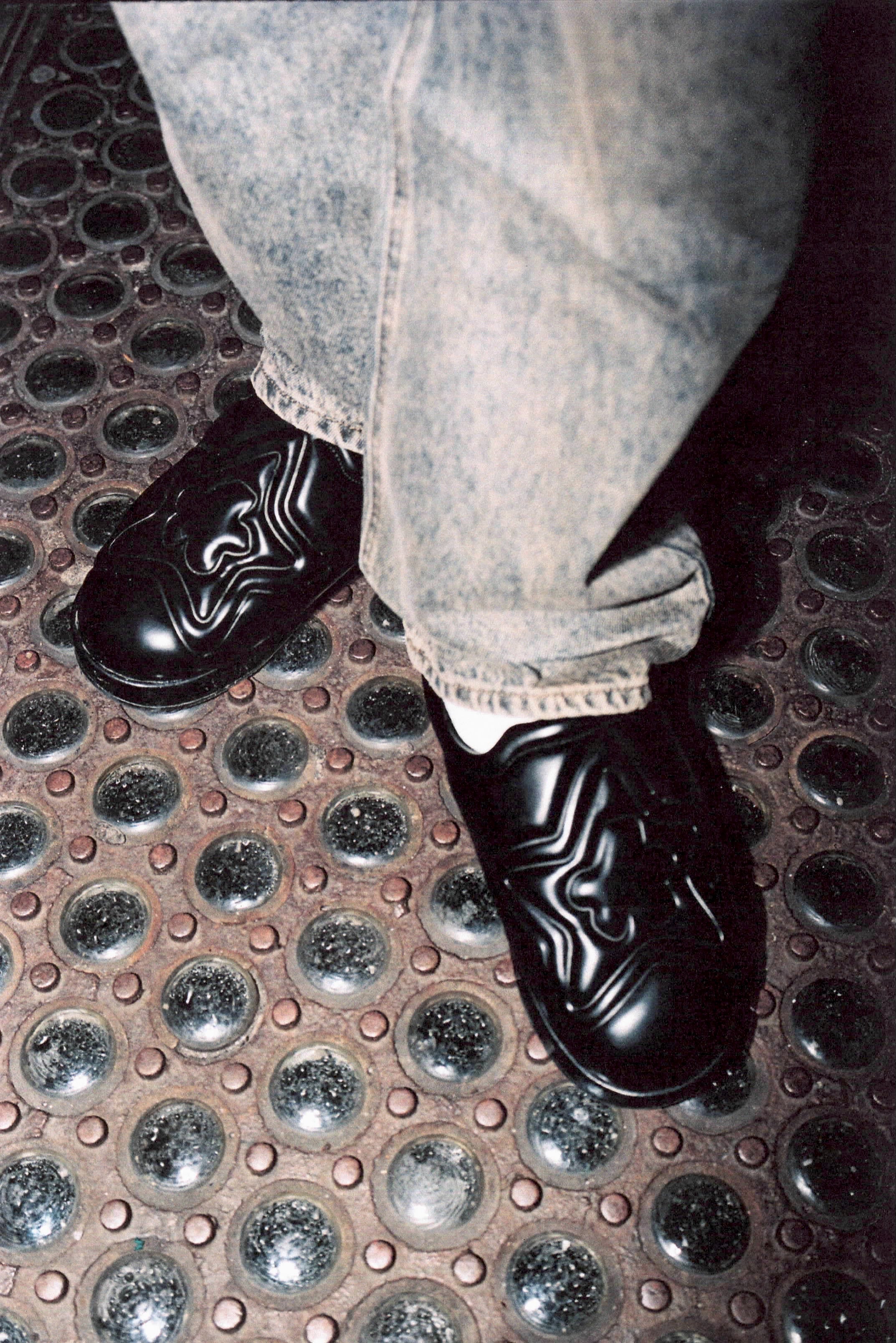 MULE SLIPPERS