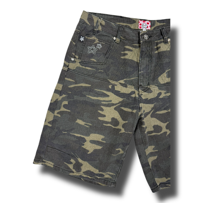 CAMO DROP SHORTS