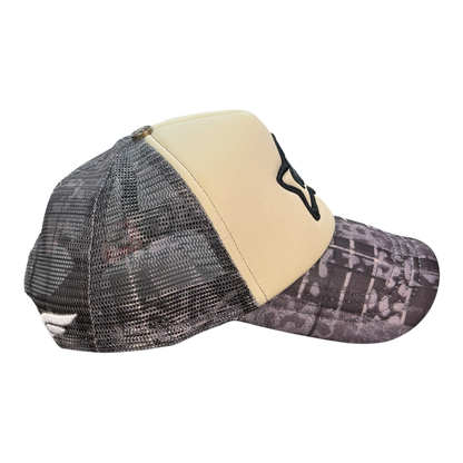 FOAM TRUCKER HAT LEOPARD BLACK