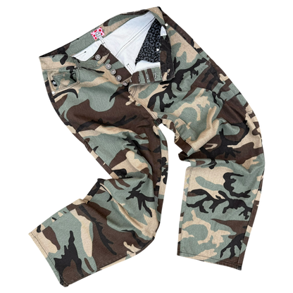 WOODLAND CAMO STAR JEANS