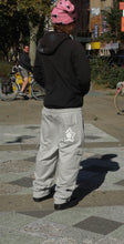 Load image into Gallery viewer, GREY CARGO SWEATPANTS
